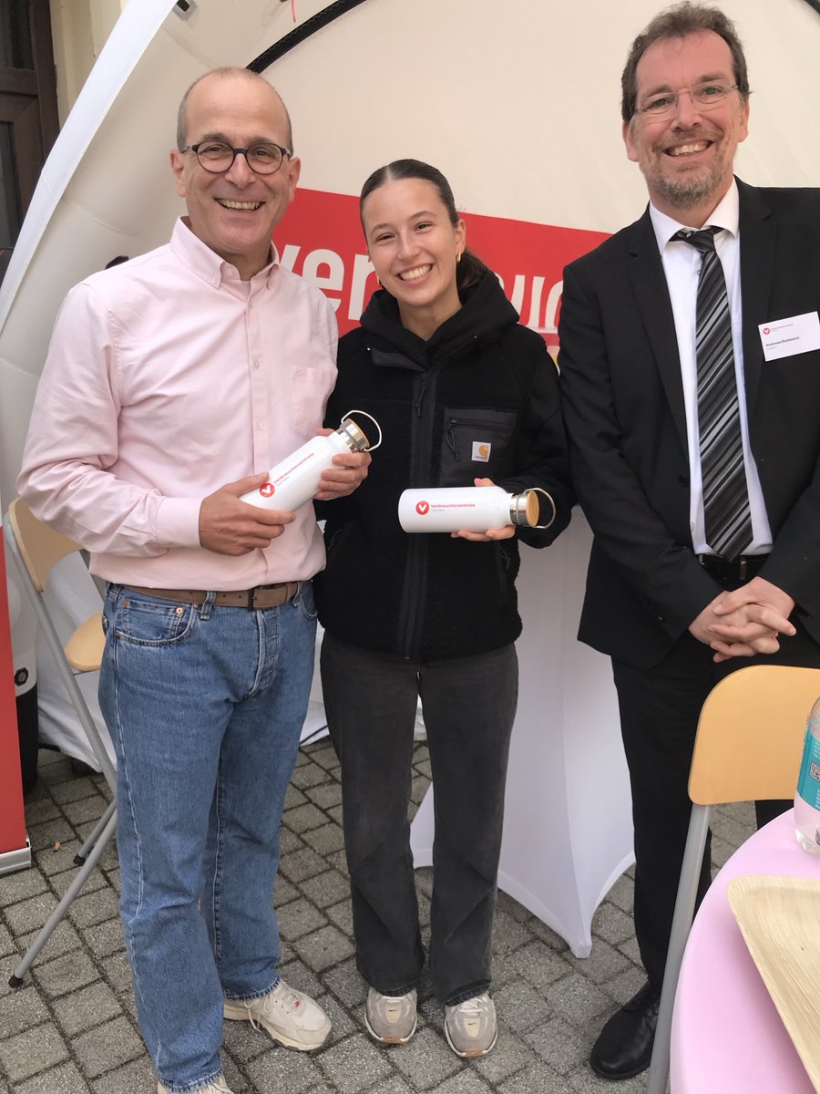 Danke fürs Vorbeischauen anlässlich des @TdS in #Sebnitz lieber Martin Modschiedler und das erfolgreiche Lösen unseres Rätsels.
⁦<a href="/cdusachsen/">CDU Sachsen</a>⁩ 
⁦<a href="/CDU_SLT/">CDU-Fraktion Sachsen</a>⁩ 

PS Viel Erfolg fürs Praktikum