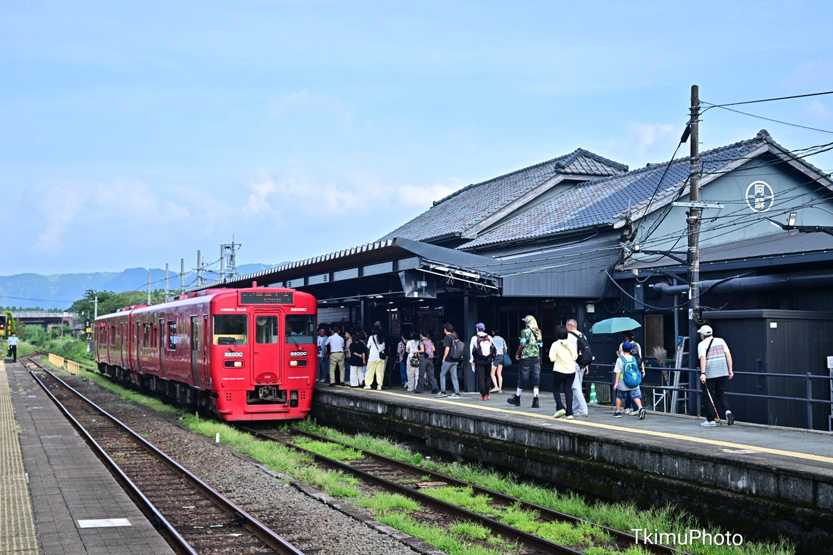 TkimuPhoto's tweet image. 阿蘇を離れ、自宅へ帰る列車へ乗ります。
