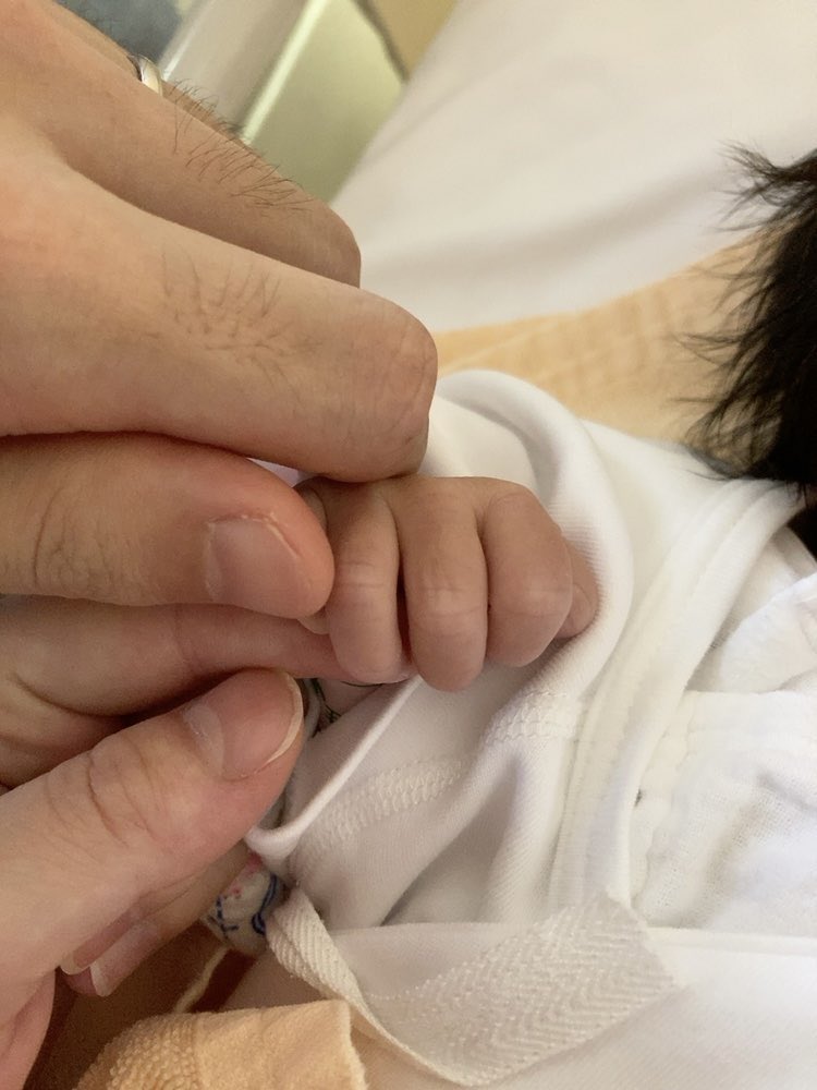 canisterism's tweet photo. 👶が生まれました！！！！
育休半年もらったのでフルコミットするぞ！！！ https://t.co/RkO4g58moo