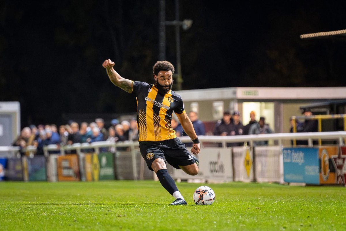 BrakesTrust's tweet photo. ๐ฃ๏ธ100 APPEARANCES!
Hereโs to you Super Josh Quaynor, who made his 100th appearance for @brakesofficial yesterday.
Some incredible contributions in that time, consider this your @JQuaynor1 appreciation post ๐๐ค
#JustSoldMyCar #Brakes #100Appearances https://t.co/EhnEKnFhRF