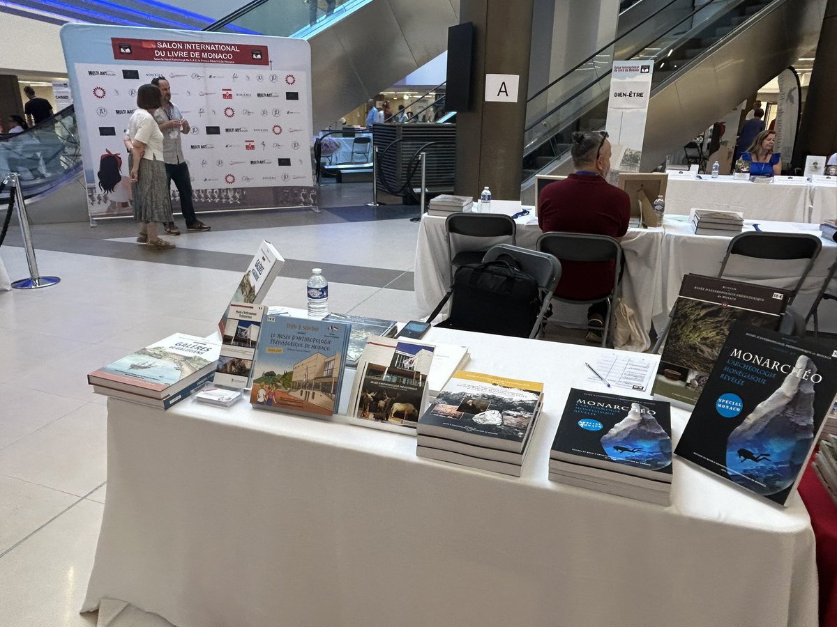 De 10h à 18h, retrouvez le Musée d’Anthropologie Préhistorique sur place.
Découvrez toute notre panoplie d’ouvrages scientifiques et de médiation, pour petits et grands passionnés d’archéologie. 🏺Ne manquez pas cette occasion !
#SalonDuLivre #Monaco #Archéologie #Livres #Musée