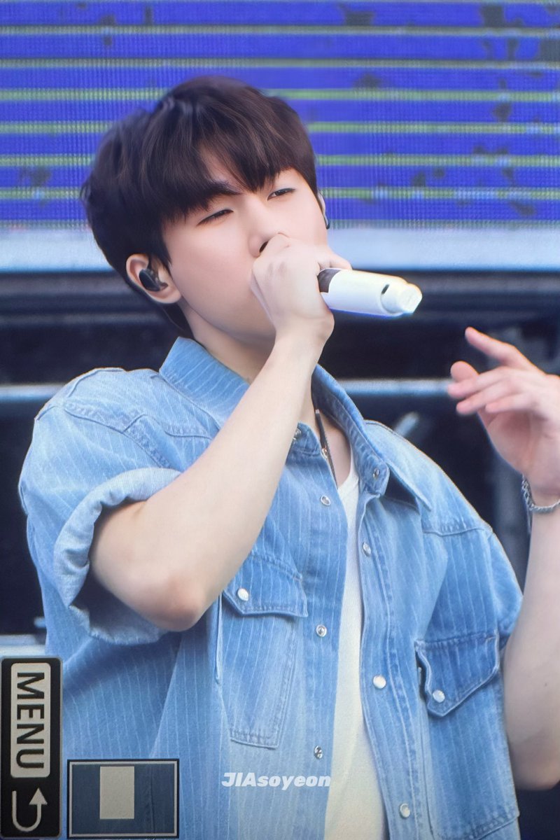 250907 썸데이 페스티벌 

#인피니트 #INFINITE 
#성규 #김성규 #KIMSUNGKYU