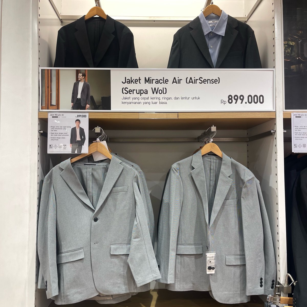 Blazer preloved mulai 180 ribu. Ada yang baru juga cuma 297 ribu. Harga retailnua 899 ribu. Sikat lah…

Linknya:
- Shopee: shope.ee/3L22TY0Gyu
- Tokopedia: tokopedia.link/MLBkL6I7HHb