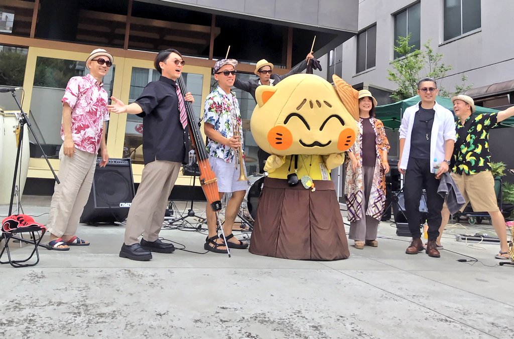 saitou_kakesu's tweet image. #にゃかつがわくん と
＃Alternators さん

#中山道六斎市 
#六斎市