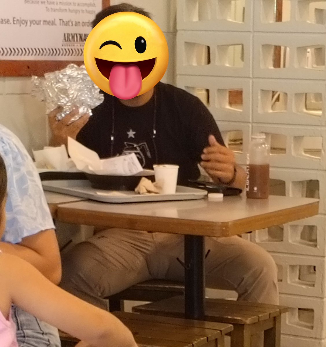 jerrylispu's tweet image. Hhmmmm ano nakikita ninyo?