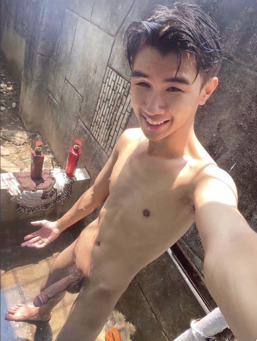 一起洗澡嘛？ 宝贝