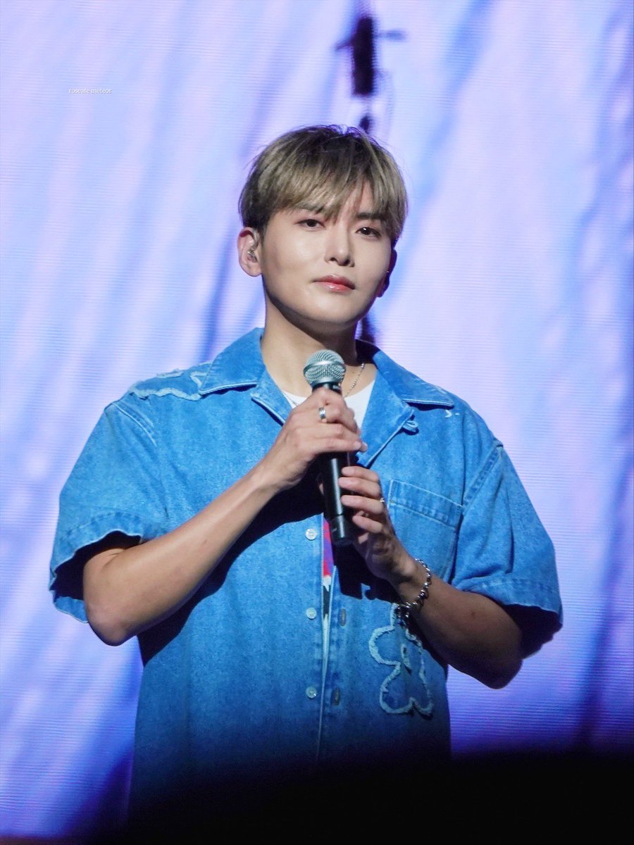 roseate🌠 tweet media