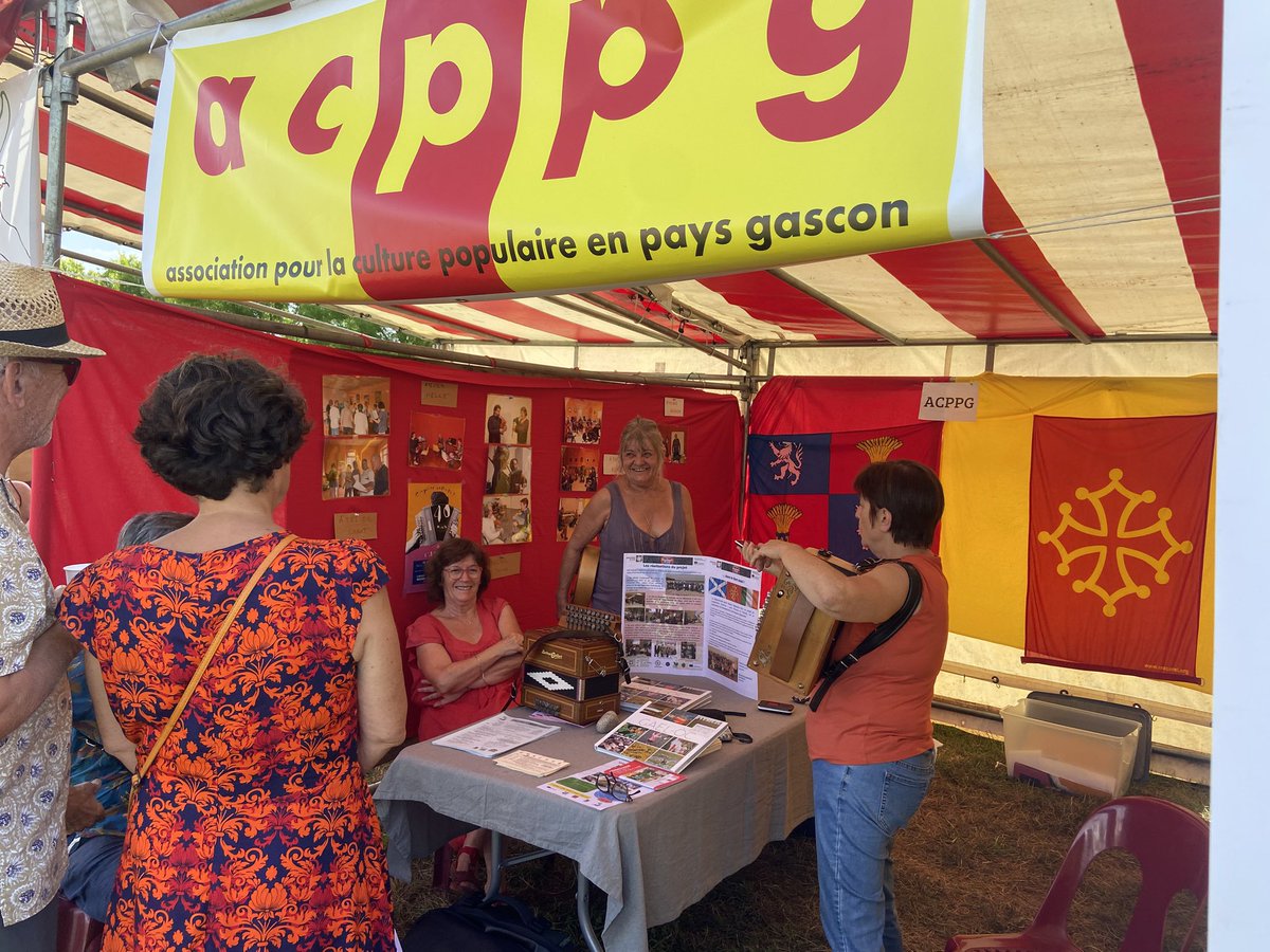 À Auch, les cultures régionales sont bien présentes !! Osca.  👏😀😎🥳 <a href="/villedauch/">Ville d'Auch</a>