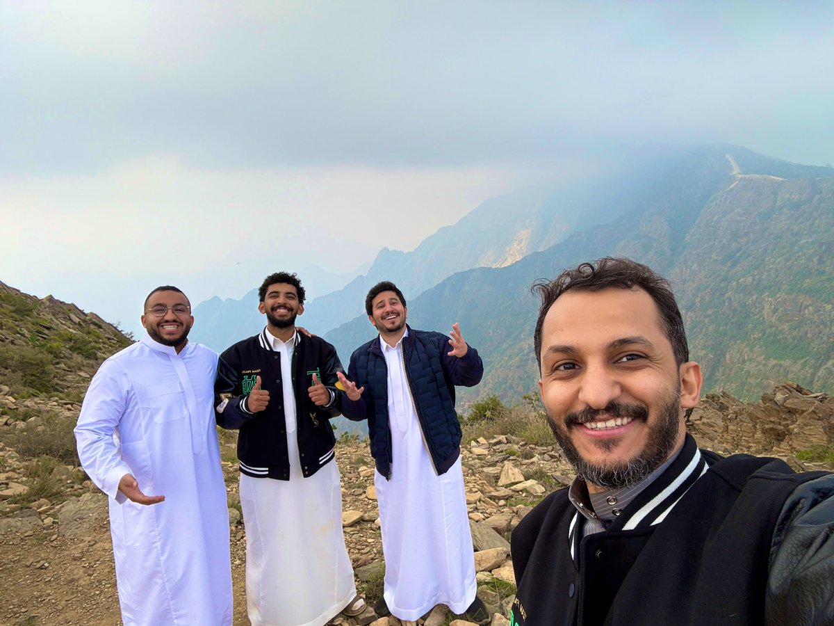 oPiiLz | صالح tweet media