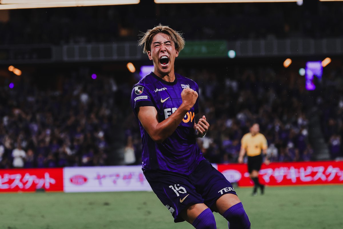 sanfrecce_SFC's tweet photo. 準決勝進出を決定付けた一撃☄️📸

#中野就斗 
#sanfrecce #超ぶちあつ #Jリーグ #広島湘南 https://t.co/0Ss5NVCfLb