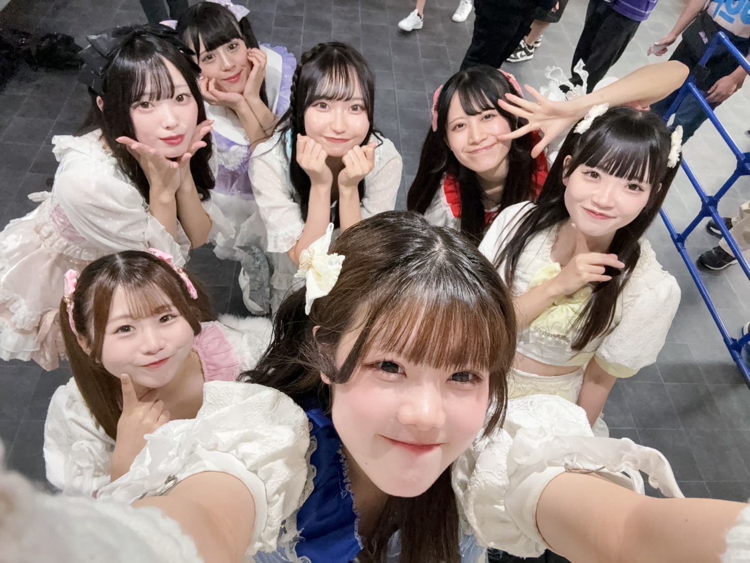 なやよわさん 四角型面発光センサーライト｜YAZAWA CORPORATION