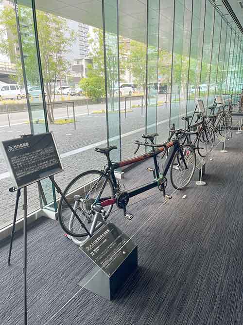 gerworkscycles's tweet photo. 博物館実習生特別展示『自転車がつなぐ人の想い展』
Shimano Bicycle Museum
https://t.co/CBU2j3Kx88
竹タンデム自転車、竹ロード自転車とCNFクロスバイク展示中
#自転車　#シマノ自転車博物館　#ロードバイク ＃クロスバイク https://t.co/I5rUIsXzSO