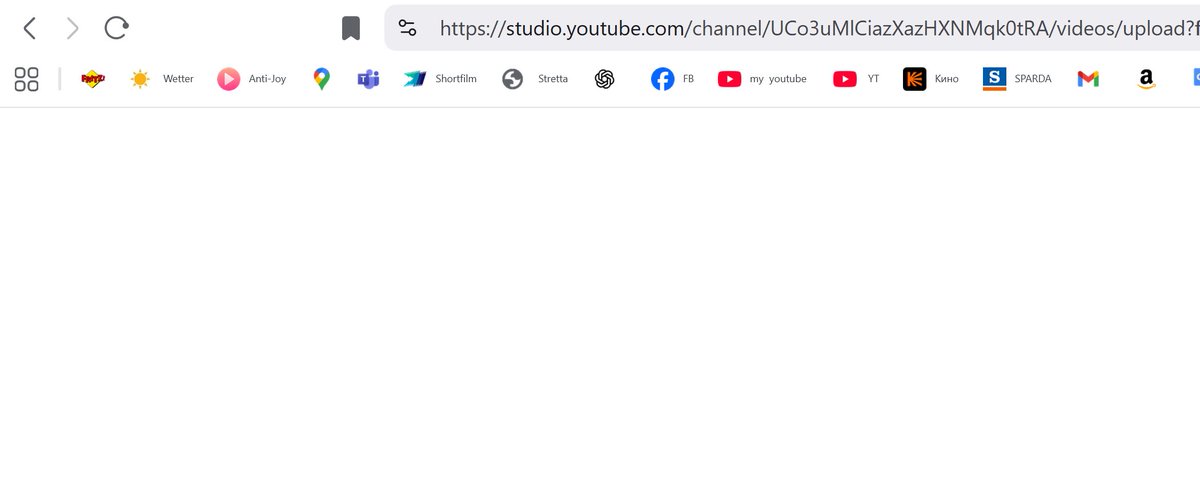 VMG3103's tweet photo. @TeamYouTube @TeamYouTube My channel @lubomudr is public and uploads work, but YouTube Studio desktop (https://t.co/QHSb3I2lC6) always shows white screen “An error occurred”. Started after a strike. Reported 2 weeks ago, no reply. Please fix. Screens attached. https://t.co/hcCkAIVd6T