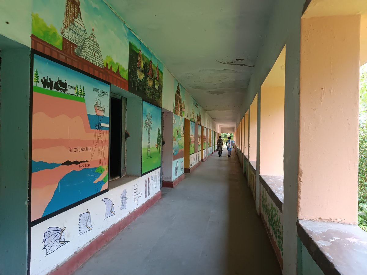 The golden days we never get back, only cherish forever. 📚 #schoollife ♥️

#BBHS #Dhenkanal #schoolday