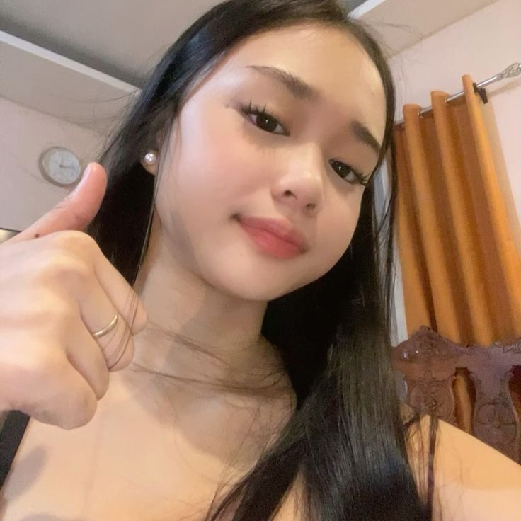 ang tweet media