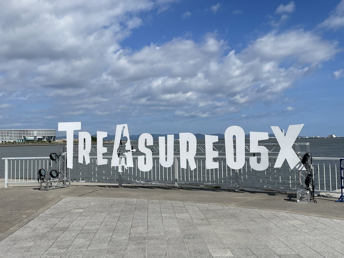 Mace522's tweet photo. 昨日今日とtreasure05xに行ってた https://t.co/6FKBw86uBH