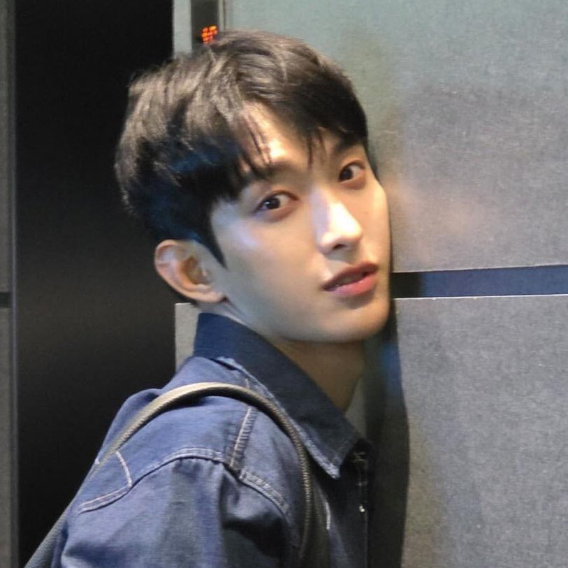 kyeomties's tweet photo. ๑˃̶͈̀Ⱉ˂̶͈́๑                               ◔̯◔ https://t.co/9284QDT7VA