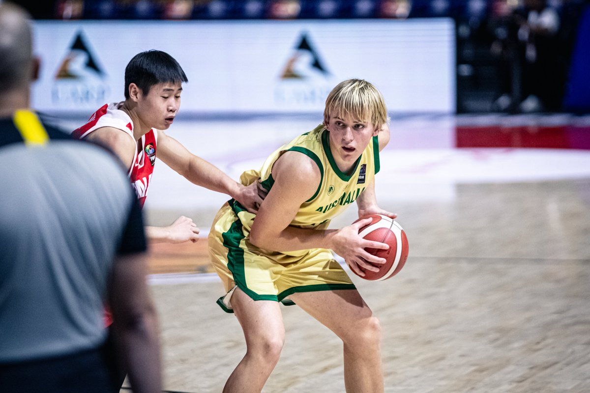 BasketballAus's tweet photo. THE GOLDEN MOMENT ARRIVES 🏆 

FT | AUS 85 - 58 CHN 
  
📊 Box Score https://t.co/HDG0CYHbL3 
 
#WeAreBasketball | #GoCrocs | #U16AsiaCup | @NextGenHoops https://t.co/KCBPia3KGE