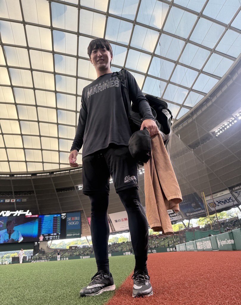 chibalotte_pr's tweet photo. 明日はZOZOマリンでバファローズ戦。
18時試合開始です。
予告先発は #河村説人 投手です。
#chibalotte #広報 https://t.co/ReWblVoxKo