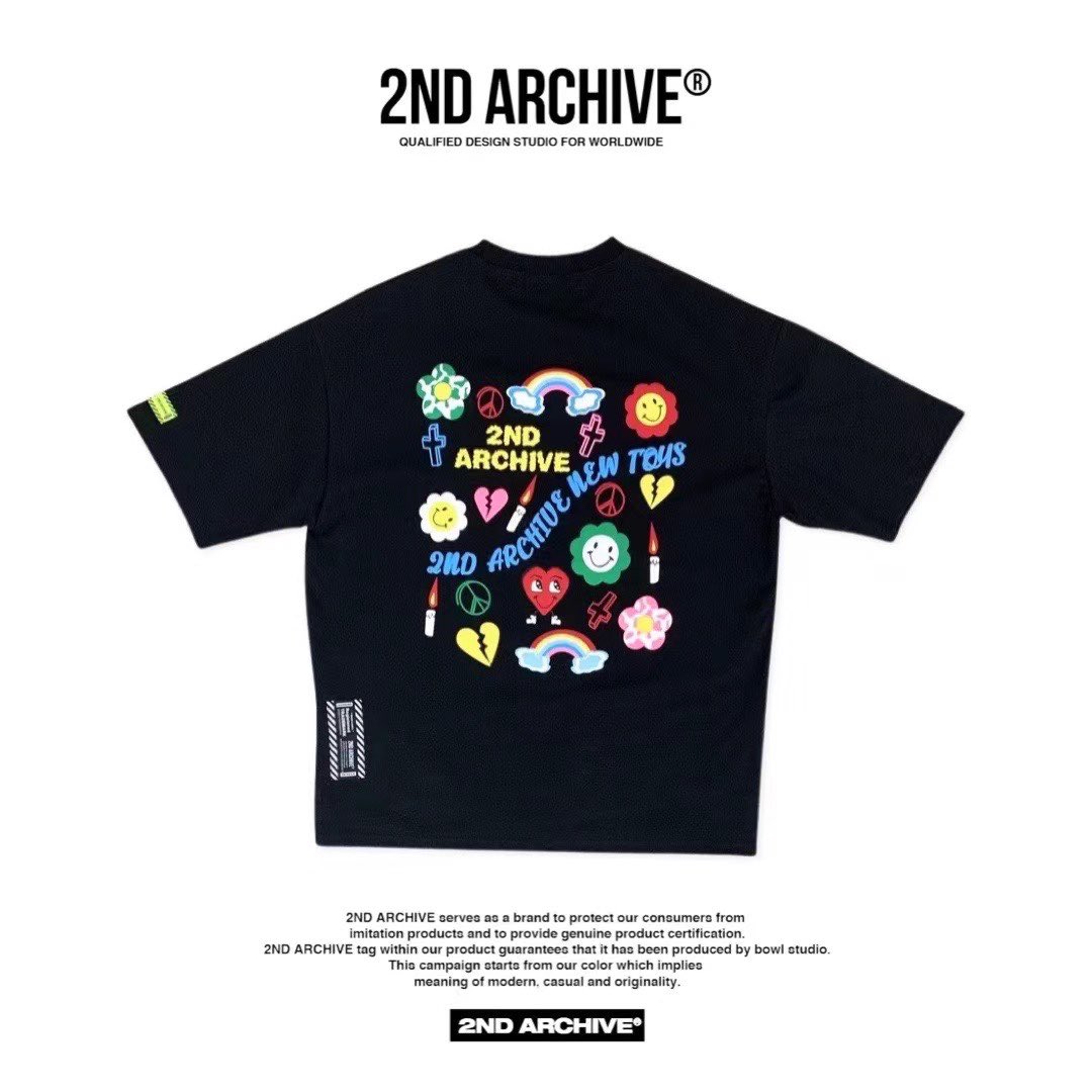 koffwhitesecond's tweet photo. 2ND ARCHIVE T-SHIRT ☆ สีดำทรงโอเวอร์ไซต์ไหล่ตก ลายสวยมากกก ตรงสายรุ้งมีแครกนิดนึง นอกนั้นสวยปึ้งงง 9.5/10
♡ อก50 ยาว28
♡ 340 บาท ส่งฟรี
#สเวตเตอร์มือสอง #ส่งต่อเสื้อผ้า #พรีออเดอร์เกาหลี #ไอดอลใส่ #ตลาดนัดENHYPEN #สเวตเตอร์เกาหลี #ตลาดนัดBUS #2ndarchive https://t.co/lFAhfOl8Xs