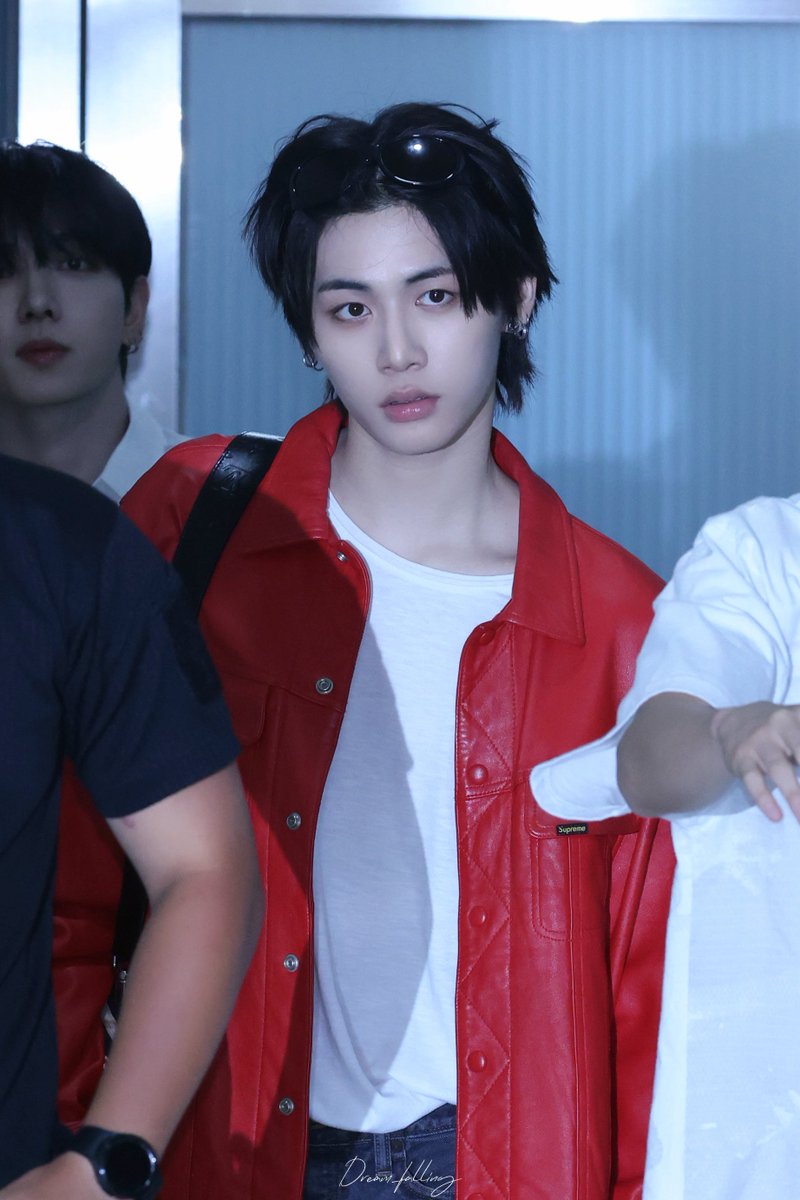 Dreamfalling_z's tweet photo. 250907
닥터지 Dr.g
#TAESAN #태산 #BOYNEXTDOOR https://t.co/IbPjcB87gI