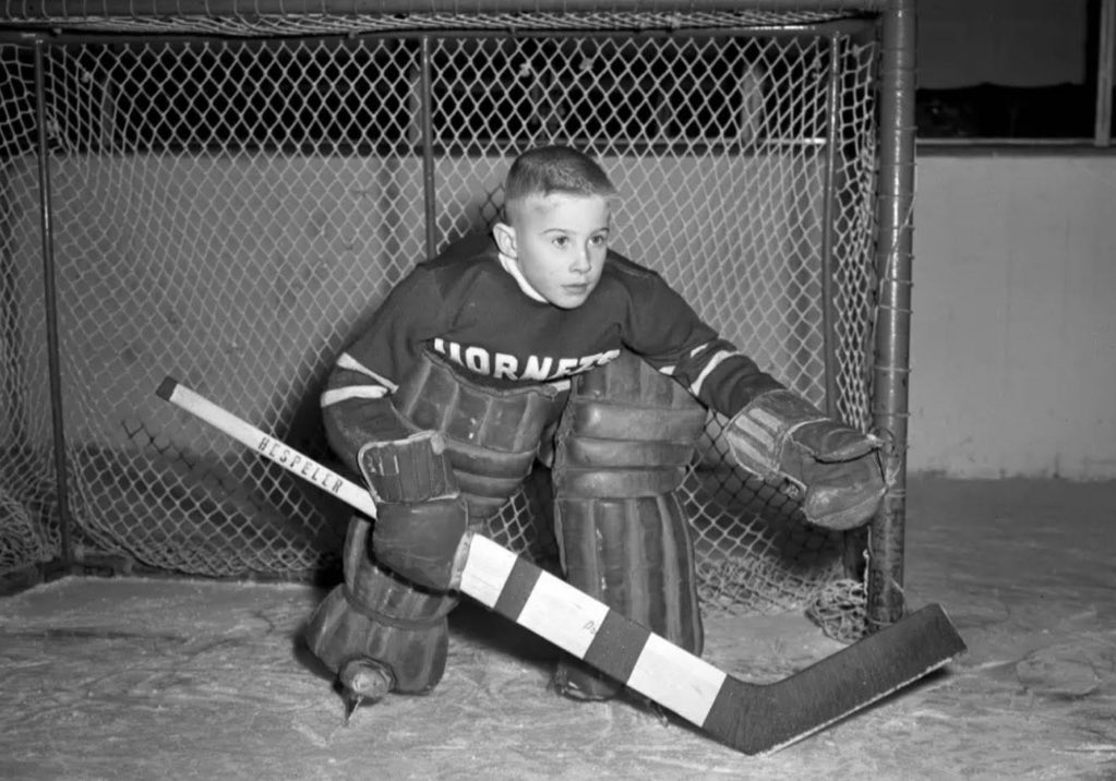 7 year old Ken Dryden, playing for the Islington Hornets of the Humber Valley Hockey Association in 1955 in Toronto. 🥅 🇨🇦❤️
