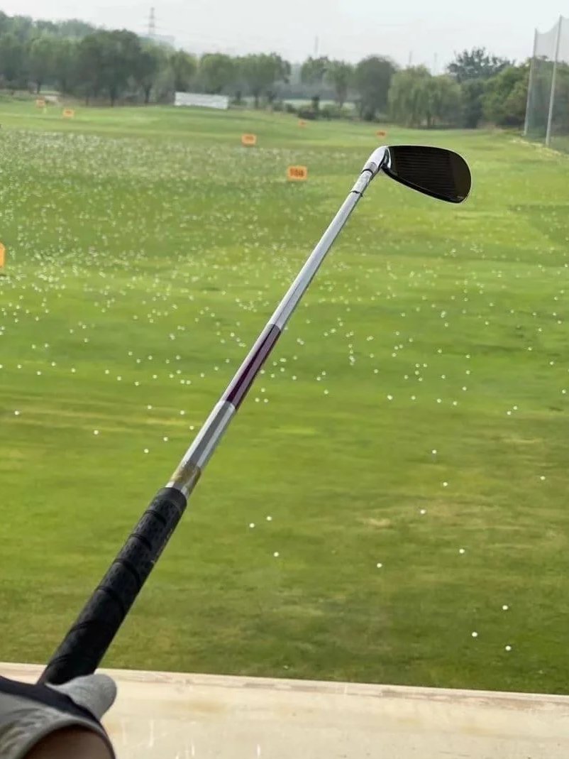 milly5545's tweet image. Keep calm and golf on. ⛳️✨ #GolfVibes #WeekendGolf