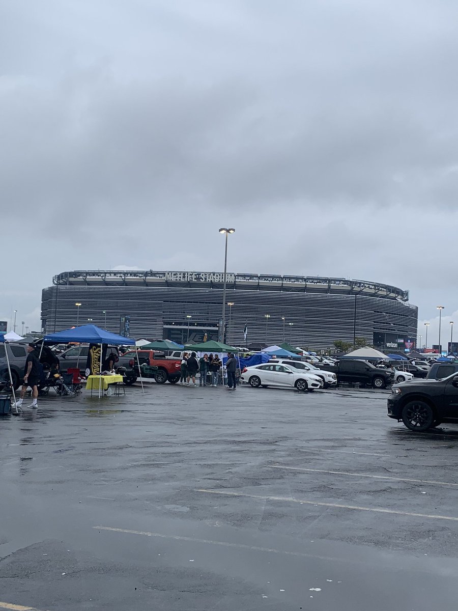 Wake up it’s Game Day #JETS