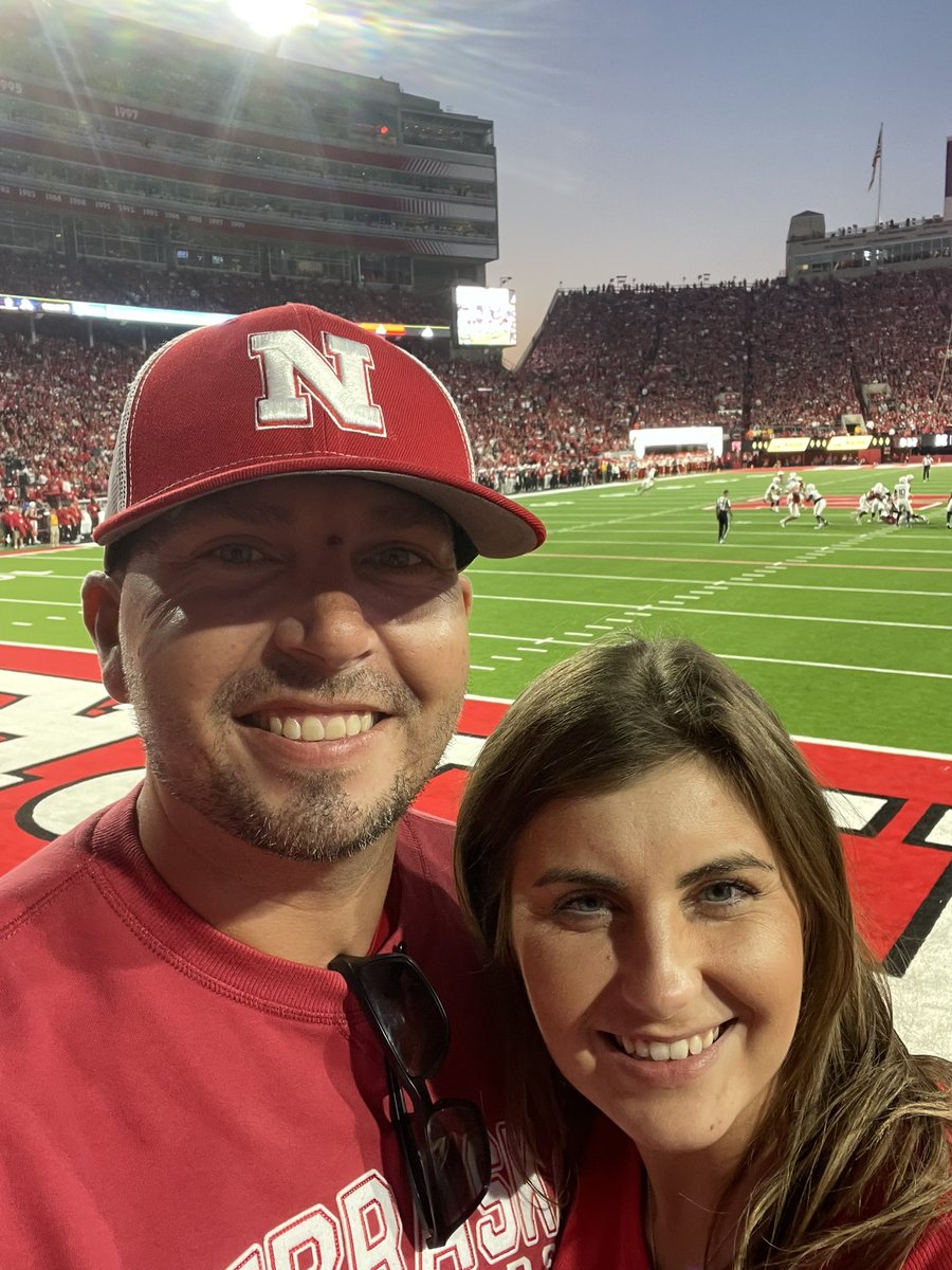 BellTKC22's tweet photo. My husband and I had an AMAZING time!!
#FirstHuskerGame #CollegeGameDay https://t.co/ksRJkz8ZfF