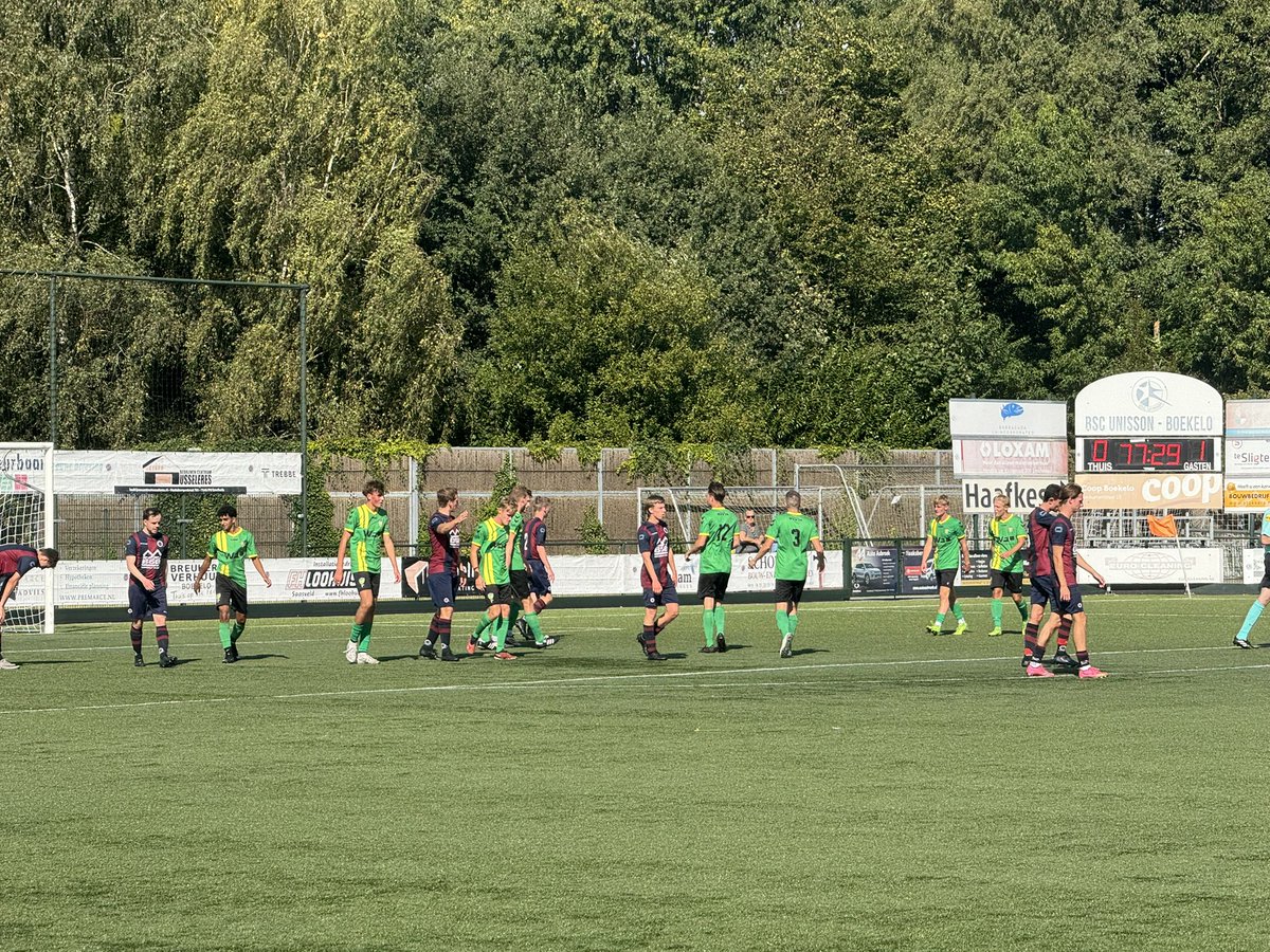 wegdamnieuws's tweet image. #BSC #Unisson - #WVV34 #Hengevelde 0-2 in de 78e minuut. Stan Aarnink kopt binnen na een hoekschop van Sepp Workel