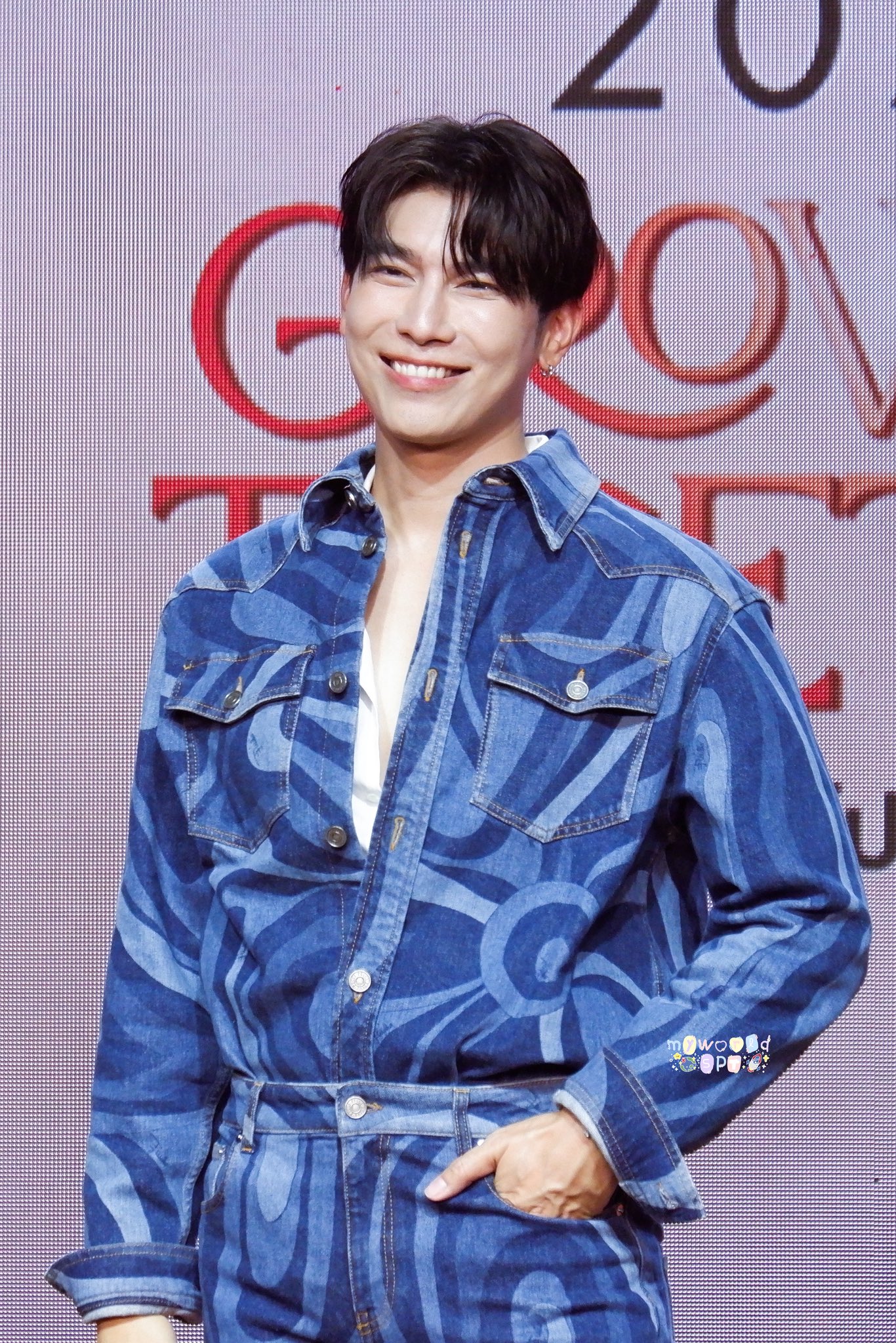 ベッキー mew suppasit season&#39;s greetings等 ベッキー mew suppasit season's greetings等 Mew Suppasit BR
