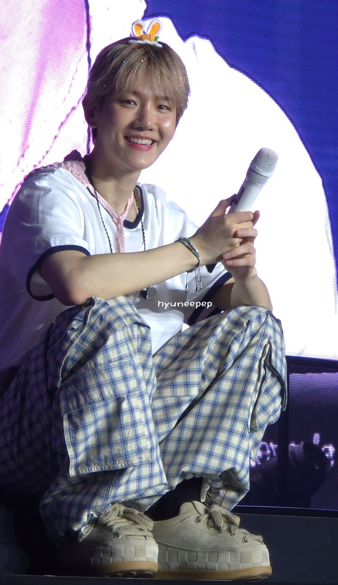 hyuneepep's tweet photo. ♡♡
#BAEKHYUN #백현
#ReverieBANGKOK #ReverieinBKK https://t.co/Saf7EdH1BD