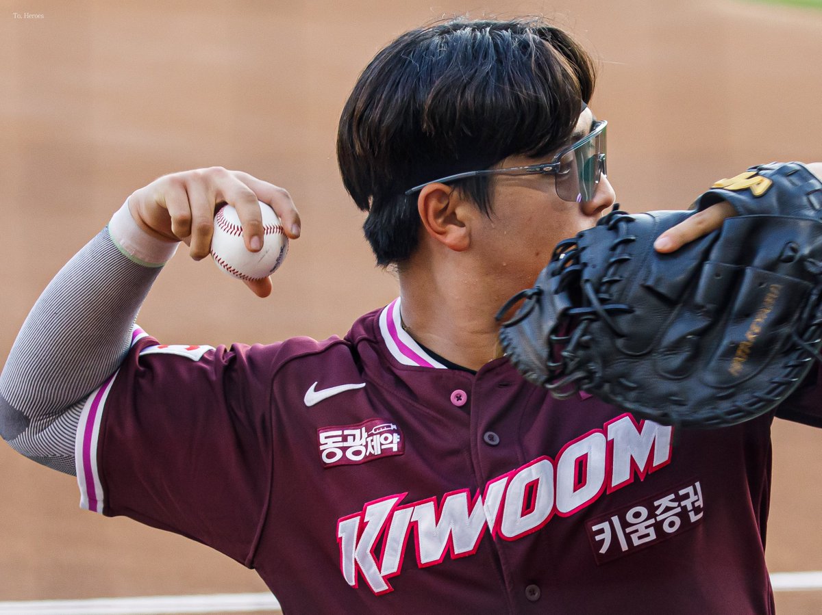 250902 내 꿈들이 날 숨차게 할 때

#김동헌 #키움히어로즈