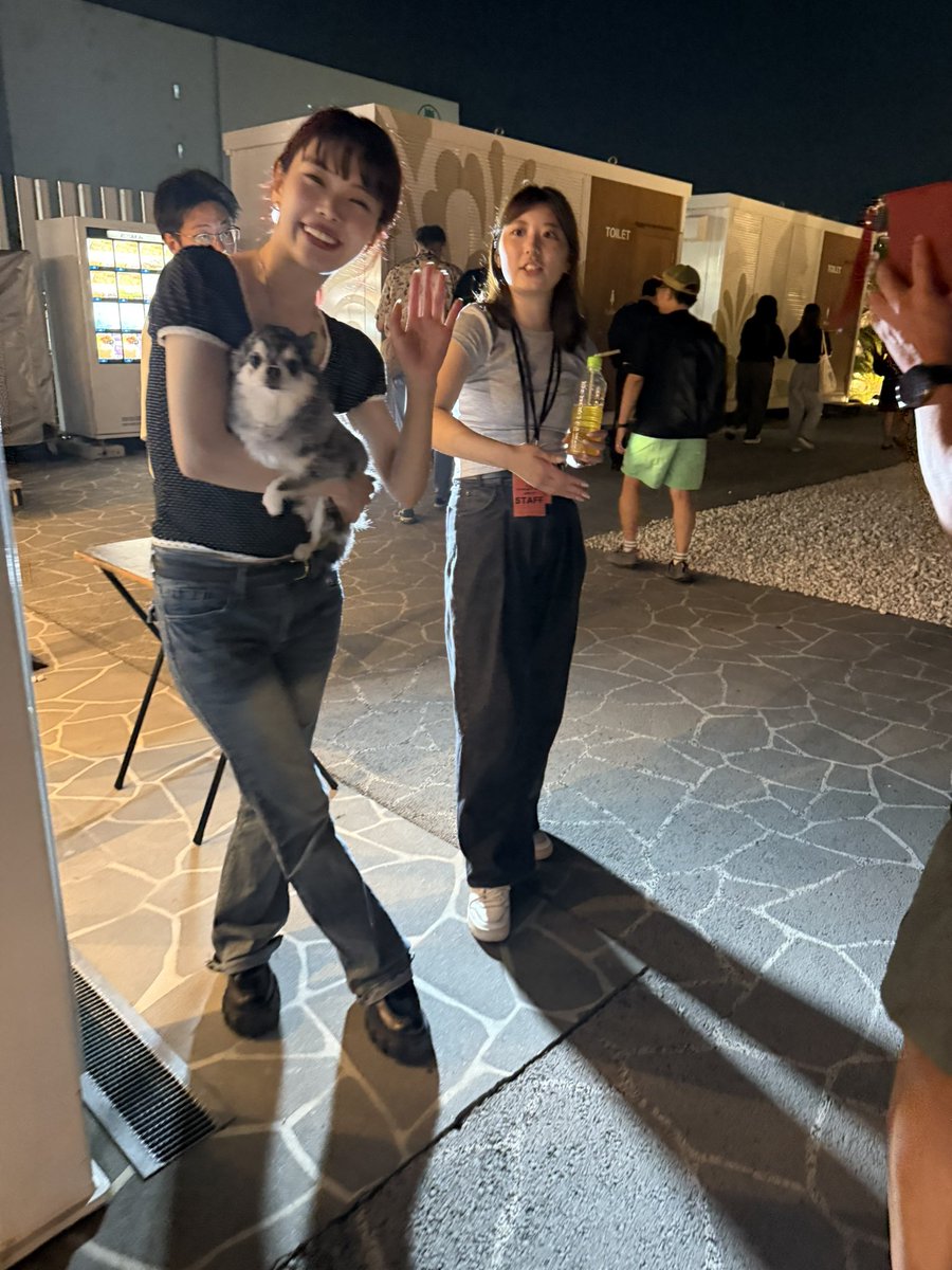 にこちゃん⭐︎引越しSALE中 引越し道中 - Search / X