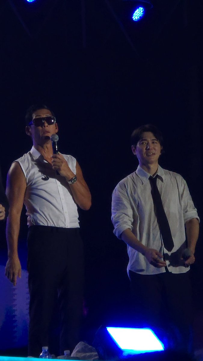 막내들은 막내들이구 형들은 형들이야
캬항항                               의젓