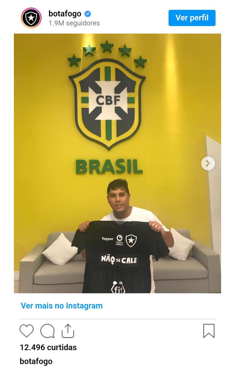 rico_novaes's tweet photo. @emerson_rocha Me fez lembrar do Botafogo comemorando a convocação do podólogo...😂 https://t.co/HdtyNvJkoG