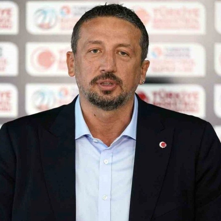 💥 "İşin başında liyakatsiz insanlar oturuyor!"

💬 Hidayet Türkoğlu'ndan TRT açıklaması:

"Biz hiçbir zaman ayrıcalık istemedik. Önemli olan şey, ülkemizin doğusundan batısına herkesin rahatlıkla izleyebileceği ve bu sporcularla gurur duyabileceği bir ortamın yaratılmasıdır.