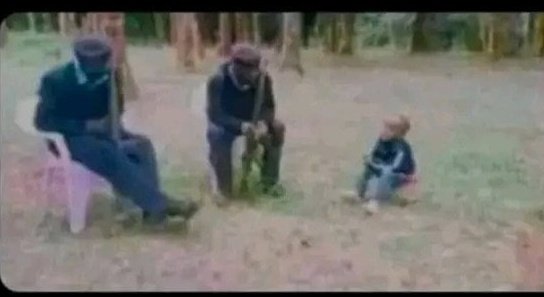 Picha za youngthug mnatoa wapi😂