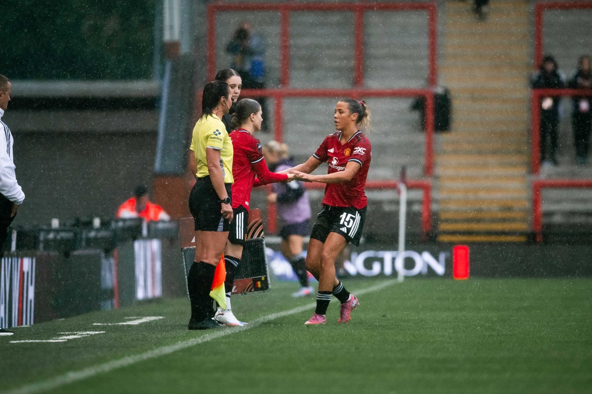 ManUtdWomen's tweet photo. The moment Jess Park made her United bow 🔴💫 https://t.co/ZwYE9sKS4W