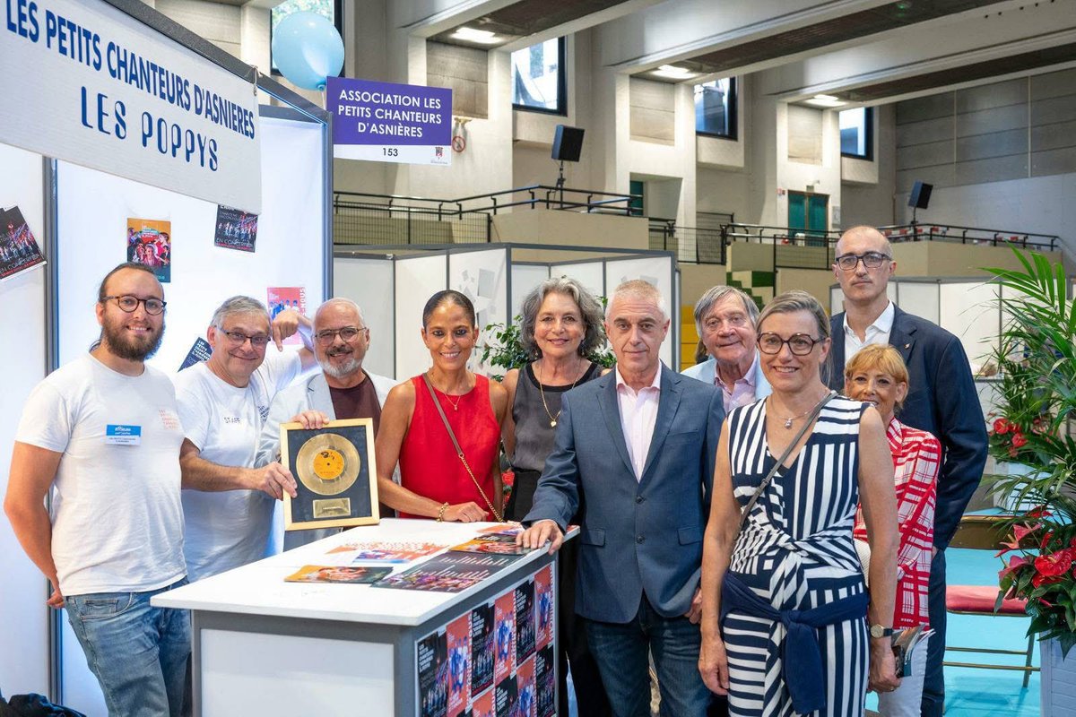 Un week-end de rentrée chargé en événements avec comme toujours de belles rencontres avec les Asnierois lors du forum des associations, de nos soirées food trucks et de la brocante des enfants. #Asnières-sur-Seine, ville conviviale avec <a href="/maeschlimann/">Manuel Aeschlimann</a> !