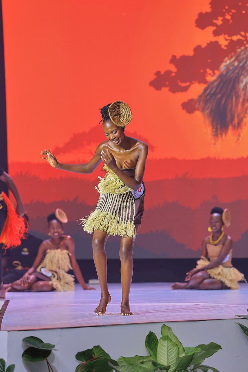 Our first performance was the opening dance where Teso took over the stage 🔥🔥🔥