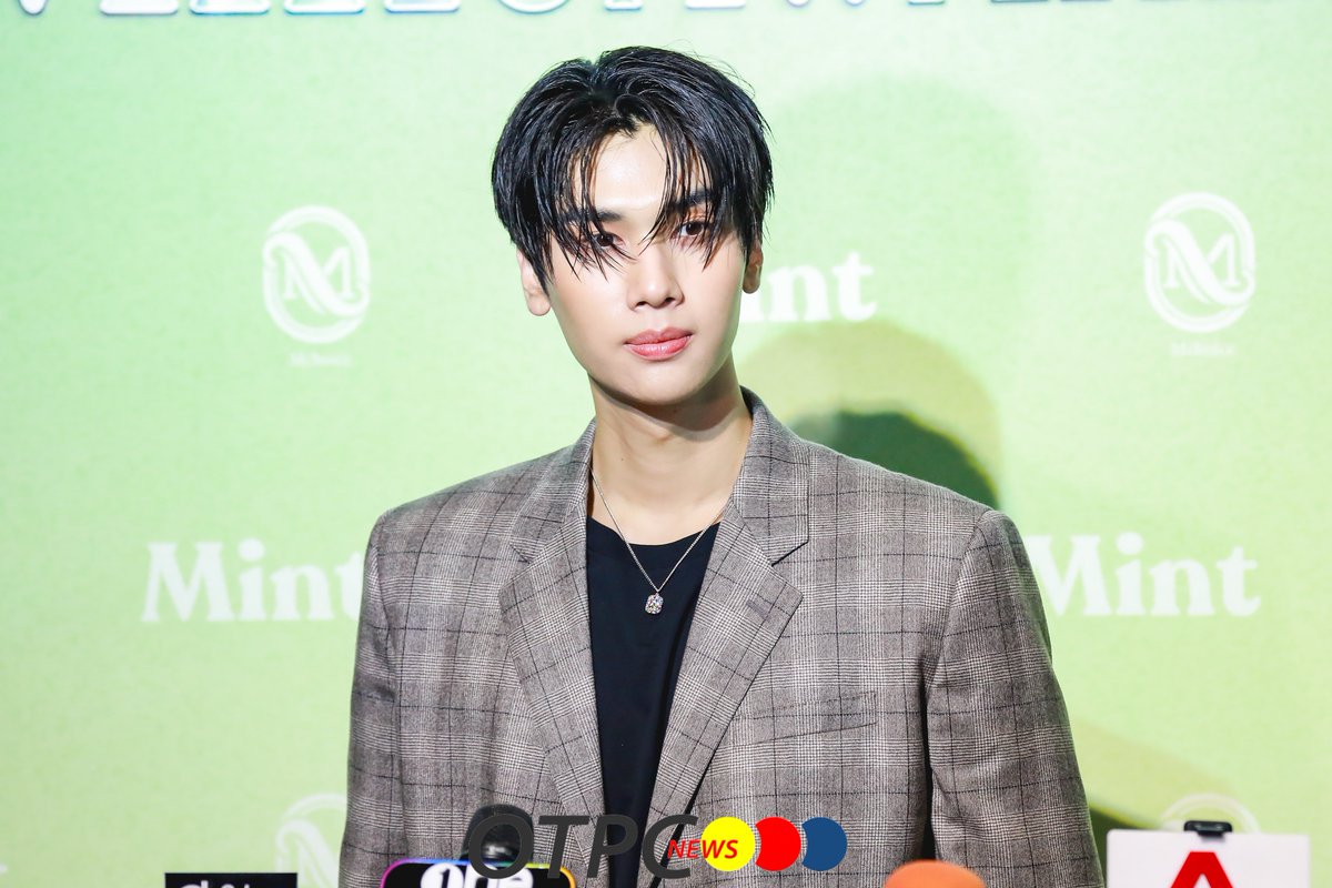 "ดัง ณัฎฐ์ฐชัย" ร่วมงาน Mchoice &amp; Mint Awards 2025 

DUNK x MCHOICE2025

#dunknatachai 
#MchoiceMintAwards2025 
#MchoiceMintatICONSIAM 
#MchoiceTH 
#MintAwards2025