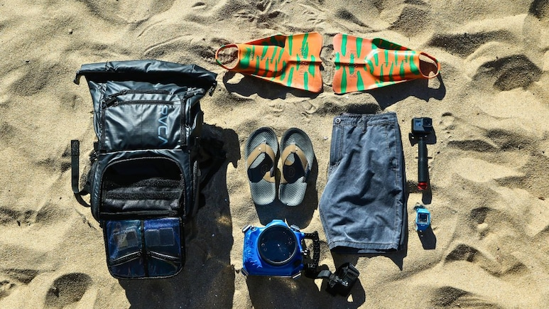 NDTVFood's tweet photo. 12 Clever Beach Hacks To Keep Sand Out Of Your Bag And Food
https://t.co/Twt2okwpR0
#beachhacks #beachtips #travel #beachday https://t.co/DiUs9muMIq