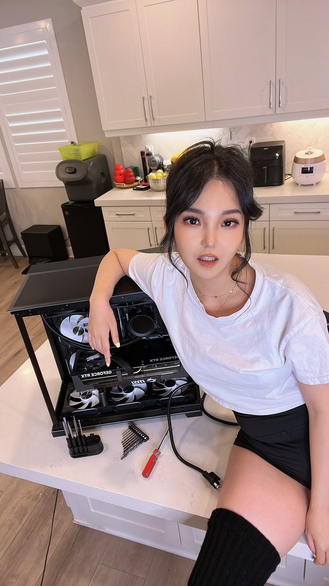 OMIKO(*☻-☻*) $_57.JPG?set_id=8800005007