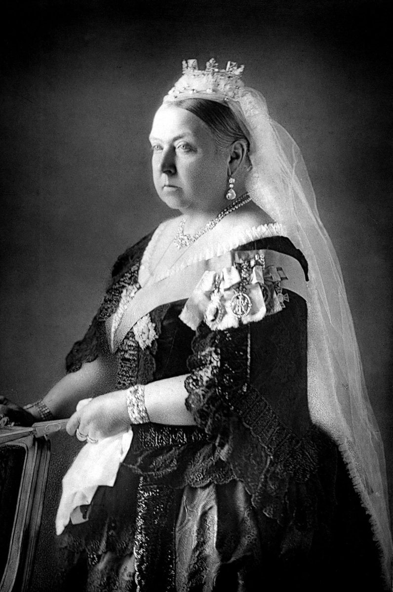 Edgar Allan Poe est né le 19 janvier 1809 (@eapoeestne19jan) on Twitter photo <a href="/tennysonsarah1/">Tennyson.Sarah 🇫🇷 in 🇬🇧</a>
When #QueenVictoria & #PrinceAlbert built Osborne House on the #IsleOfWight, they bought the nearby beach for their exclusive use. In death, the #RoyalScamily block #Plebs’ from enjoying outdoor activities_without conditions.
bbc.com/news/articles/… <a href="/tennysonsarah1/">Tennyson.Sarah 🇫🇷 in 🇬🇧</a>
When #QueenVictoria & #PrinceAlbert built Osborne House on the #IsleOfWight, they bought the nearby beach for their exclusive use. In death, the #RoyalScamily block #Plebs’ from enjoying outdoor activities_without conditions.
bbc.com/news/articles/…