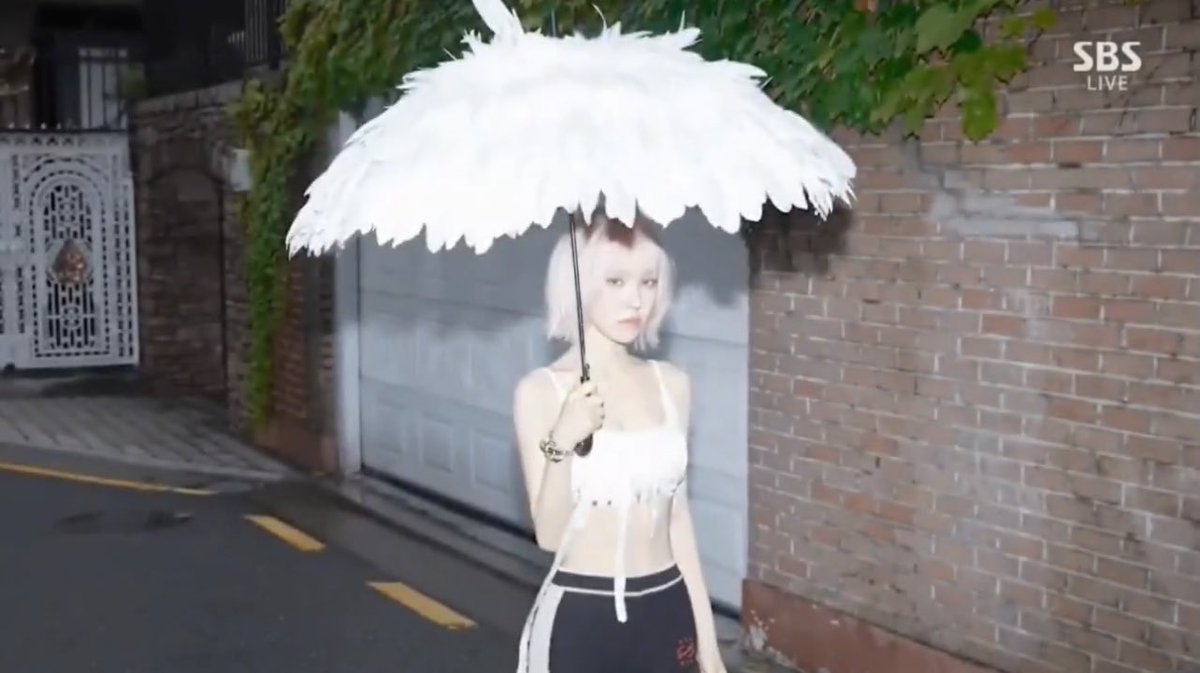 WENDYTHAILAND's tweet image. Unseen #ColorWalk จากพรีวิวรายการ INKIGAYO 🤍

#WENDY #웬디 @WENDY_offcl