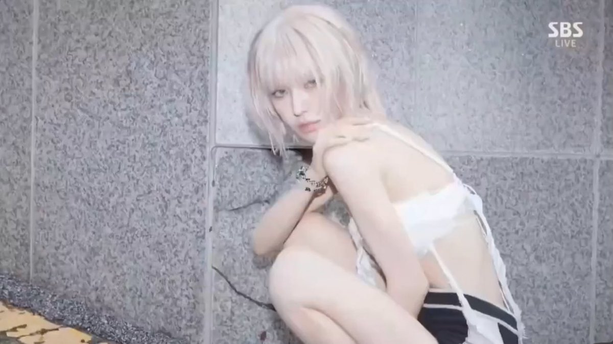 WENDYTHAILAND's tweet image. Unseen #ColorWalk จากพรีวิวรายการ INKIGAYO 🤍

#WENDY #웬디 @WENDY_offcl