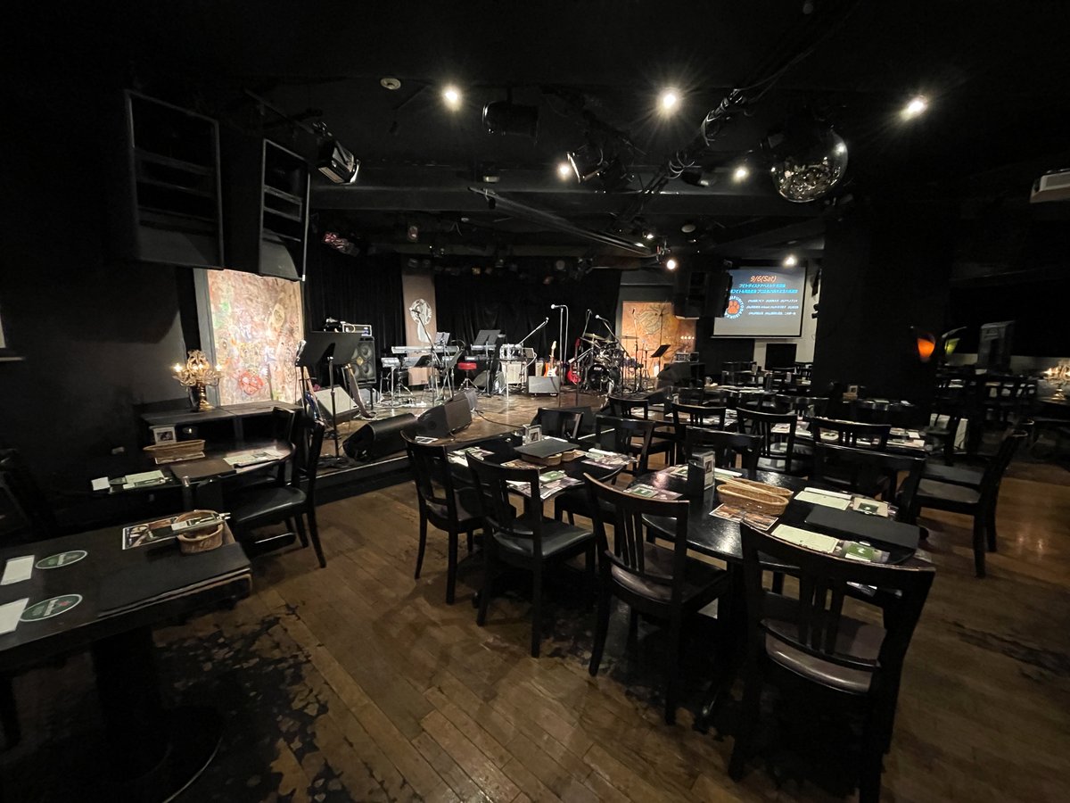 fubitoendo's tweet photo. フビトダイスケアベオカジ 特別編
遠藤フビト&岡島俊治 プロ活動25周年記念 大感謝祭
多数のご来場ありがとうございました。本当に楽しかった・・・。幸せ者です。FDAO次回公演は2026年1月17日(土)新中野・弁天。カバーアルバムに関しても近日発表します。
#FDAO
#フビトダイスケアベオカジ https://t.co/DJihF9eol9