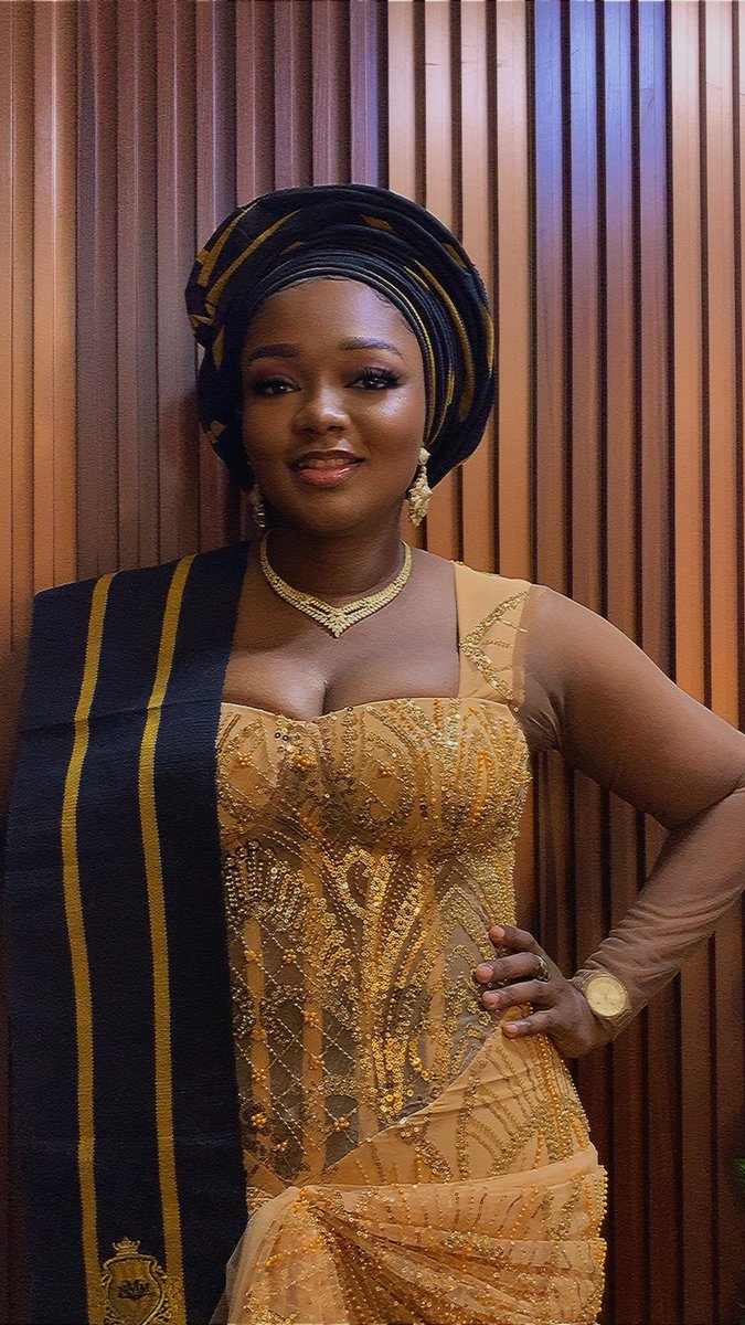 WhitemarkF's tweet photo. About yesterday…

Reporting for owambe Duties…🍸 https://t.co/ge3MVN0OQ6