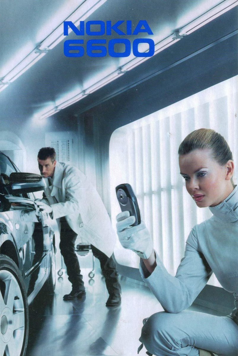 flytothecastle's tweet photo. 넷웤유닛 세기말-2000년대 전자제품 광고 y2k cyborgs aesthetic으로 데뷔했으면 좋겠다
돌체앤가바나 스프링 2003 지젤번천커버처럼 https://t.co/WJU6zLvMLf